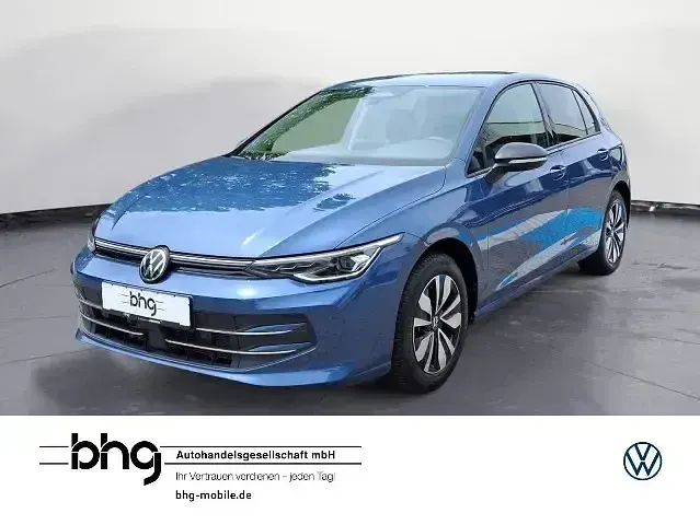 Gebraucht VW Golf VIII Life 150 PS (110 kW) 2025 Limousine