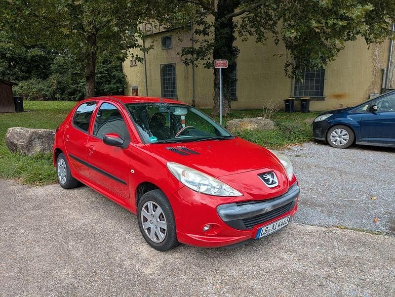 Rot Gebraucht 2009 Peugeot 206 Limousine | 1.300 € (Fairer Preis) - Bild 1/4