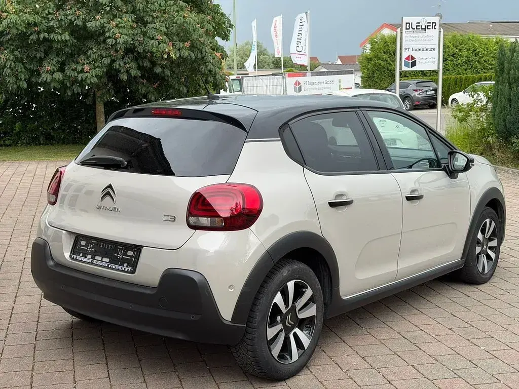 Gebraucht Citroën C3 Shine 110 PS (80 kW) 2018 Grau Kleinwagen