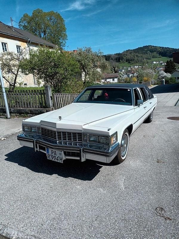 Gebraucht Cadillac Fleetwood 170 PS (125 kW) 1977 Weiß Limousine