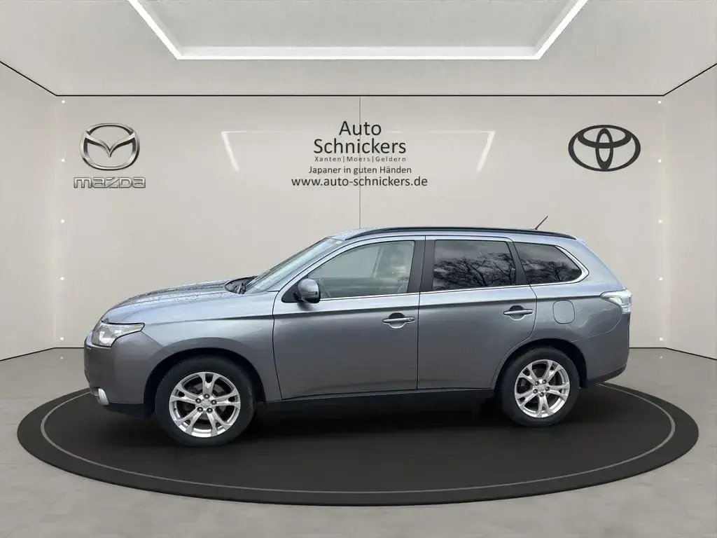 Gebraucht Mitsubishi Outlander 150 PS (110 kW) 2013 Grau SUV