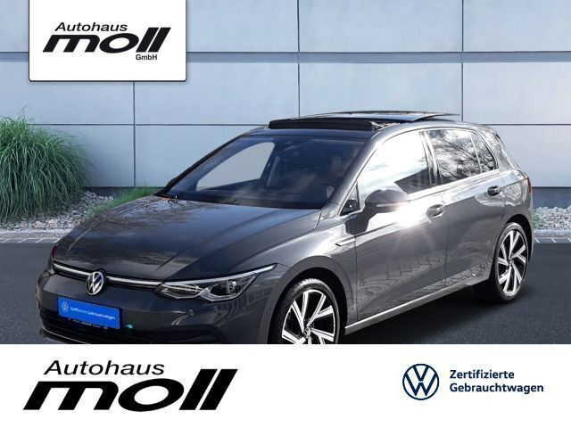 Delfingrau metallic Gebraucht 2022 VW Golf VIII Style Limousine | 30.990 € (Fairer Preis) - Bild 1/3