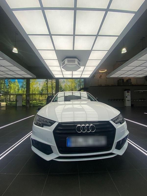 Gebraucht Audi A4 Sport 218 PS (160 kW) 2017 Weiß Kombi