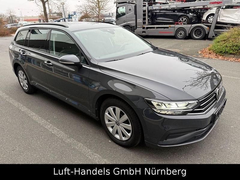 Gebraucht VW Passat Conceptline 122 PS (89 kW) 2020 Grau Kombi