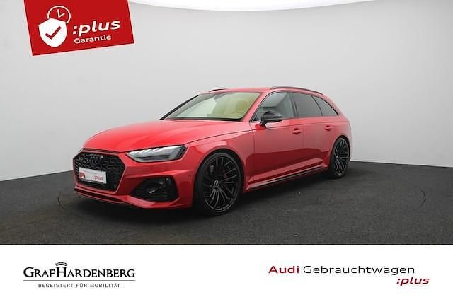 Gebraucht Audi RS4 Ambiente 450 PS (330 kW) 2024 Progressivrot metallic Kombi