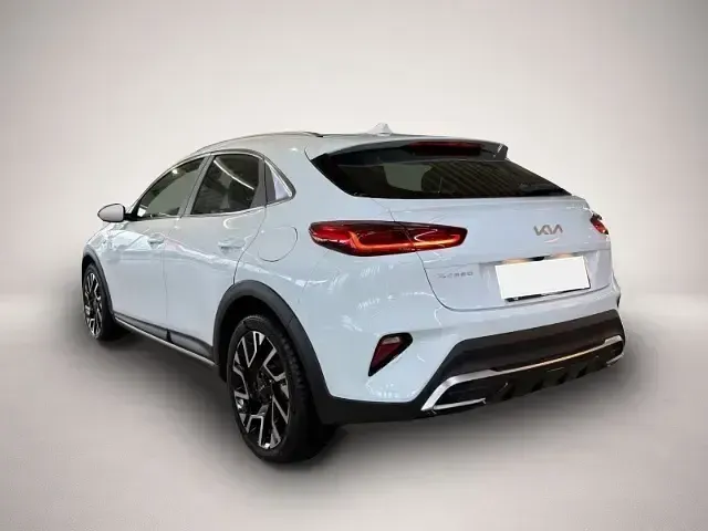 Gebraucht Kia XCeed Vision 101 PS (74 kW) 2025 Weiß SUV