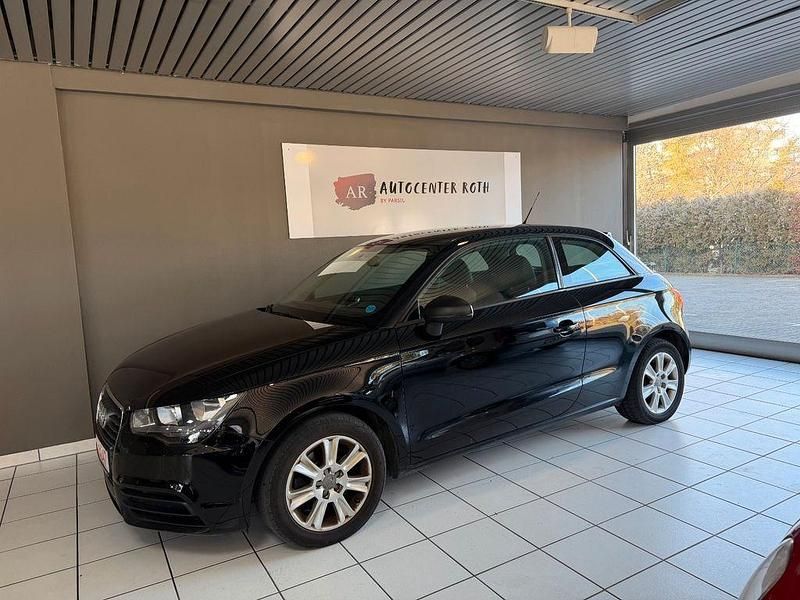 Gebraucht Audi A1 Attraction 105 PS (77 kW) 2011 Schwarz Kleinwagen