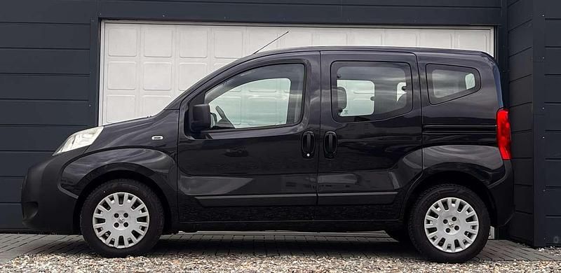 Gebraucht Peugeot Bipper Active 75 PS (55 kW) 2013 Metalliclackierung Van / Kleinbus