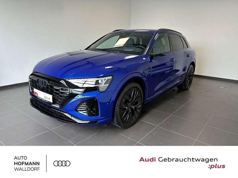 Ultrablau metallic Gebraucht 2023 Audi Q8 e-tron S-Line SUV | 75.450 € - Bild 1/4