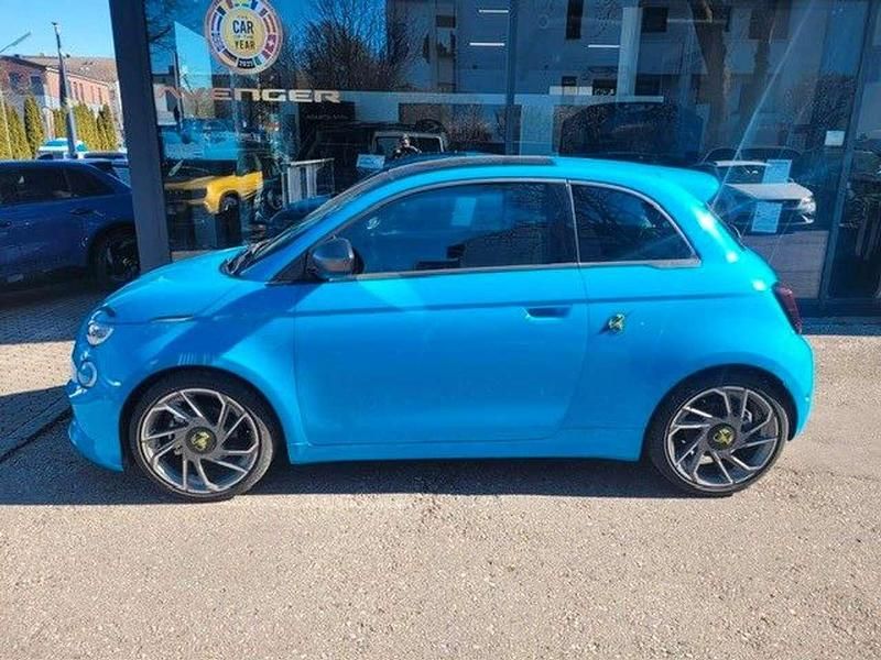 Gebraucht Abarth 500e Scorpionissima 114 kW (155 PS) 2024 Blau Kleinwagen