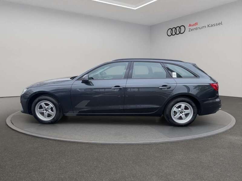 Gebraucht Audi A4 Ambiente 150 PS (110 kW) 2023 Grau Kombi