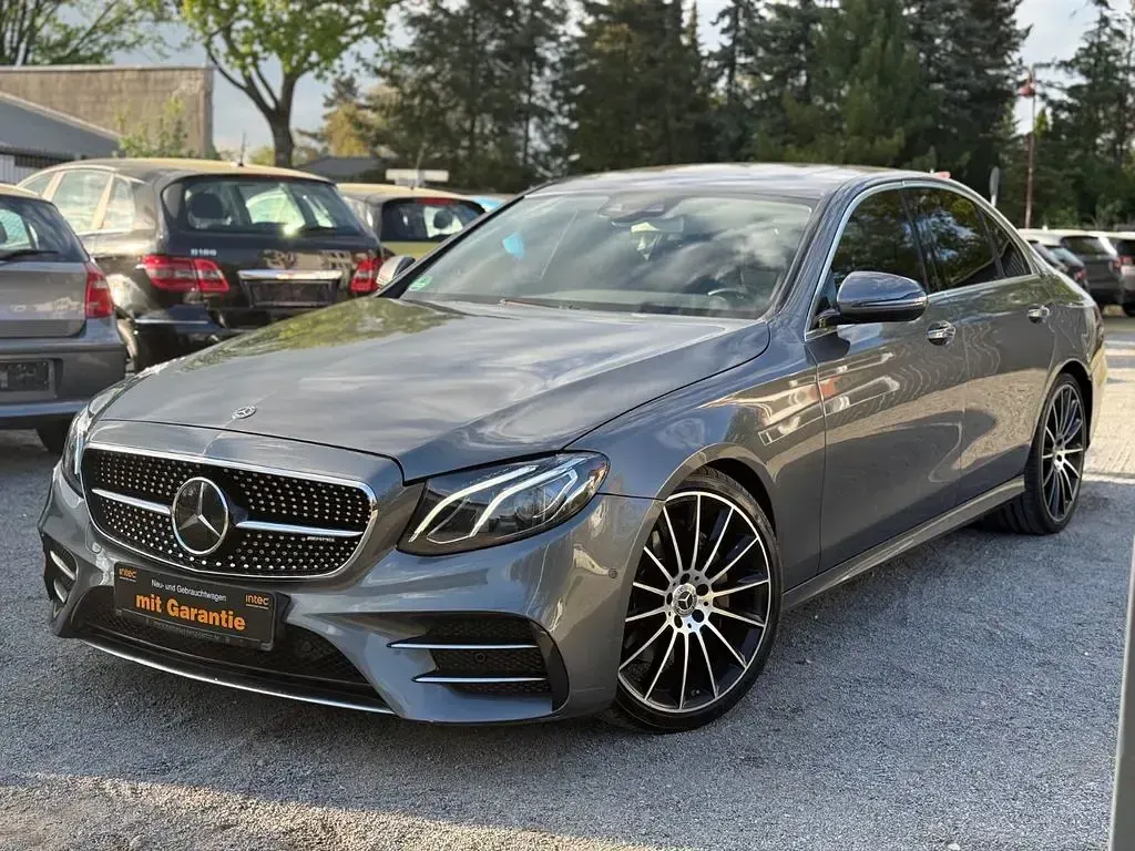 Gebraucht Mercedes E350 258 PS (189 kW) 2017 Grau Limousine