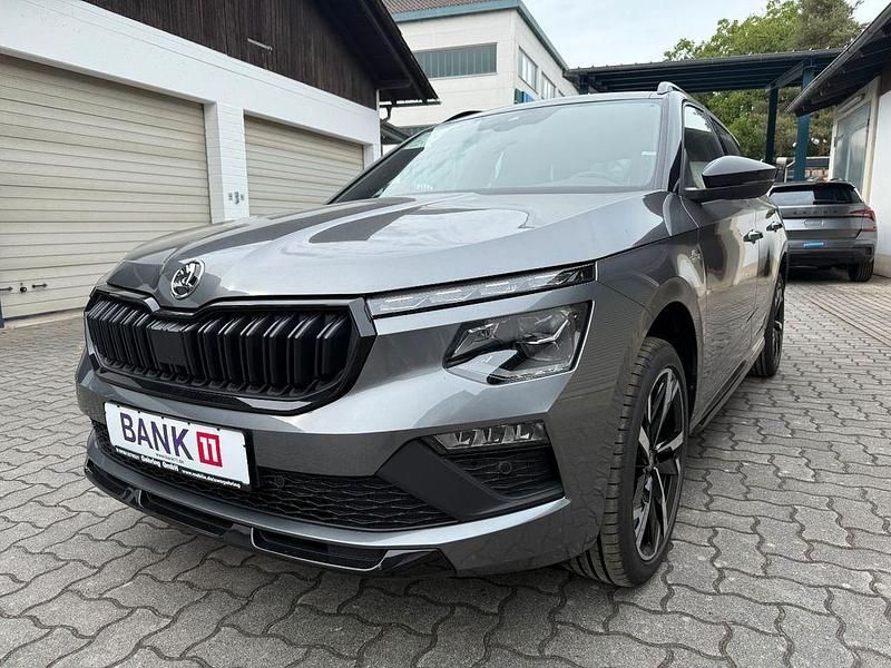 Grau Neu 2025 Skoda Kamiq Monte Carlo SUV | 29.490 € (Guter Preis) - Bild 1/4