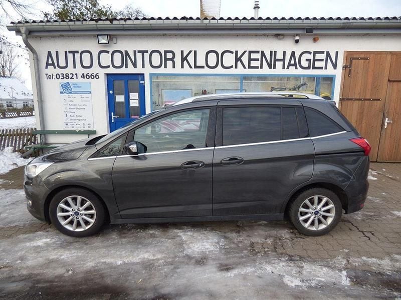 Gebraucht Ford Grand C-Max Titanium 120 PS (88 kW) 2015 Silber Van / Kleinbus