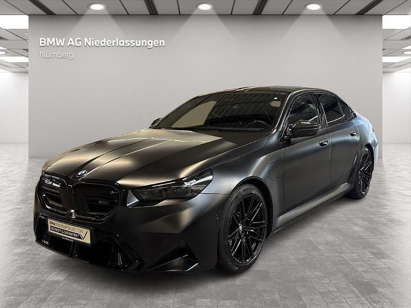 Gold Gebraucht 2025 BMW M5 Sport Line Limousine | 131.801 € (Fairer Preis) - Bild 1/4