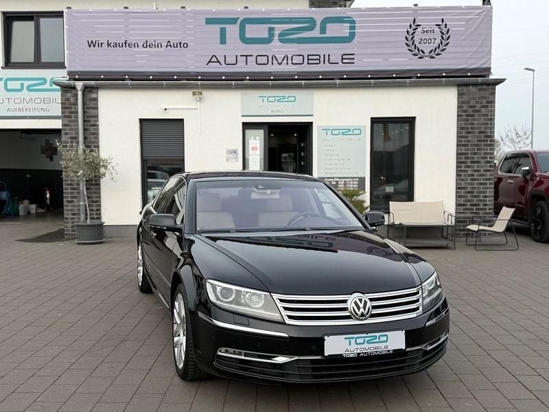 Second-hand VW Phaeton Exclusive 280 CP (205 kW) 2011 Negru Berlinǎ