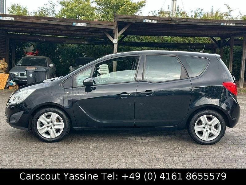 Gebraucht Opel Meriva Design Edition 120 PS (88 kW) 2011 Schwarz Van / Kleinbus