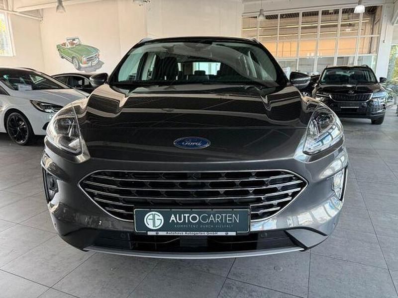 Gebraucht Ford Kuga Titanium 224 PS (164 kW) 2021 Andere SUV