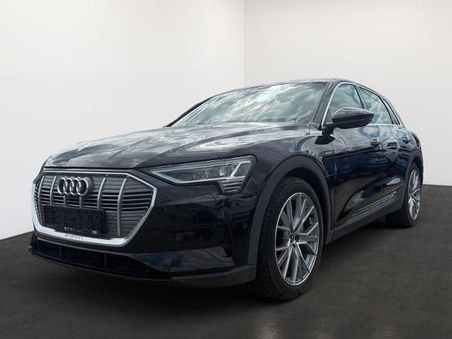 Schwarz Gebraucht 2022 Audi e-tron Comfort SUV | 29.990 € (Guter Preis) - Bild 1/4