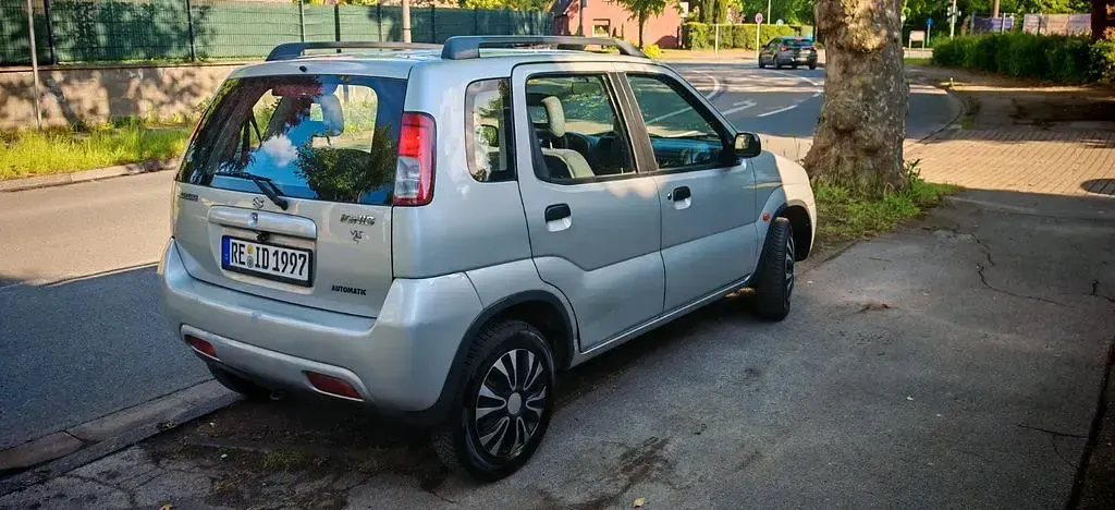 Gebraucht Suzuki Ignis 83 PS (61 kW) 2002 Silber Kleinwagen