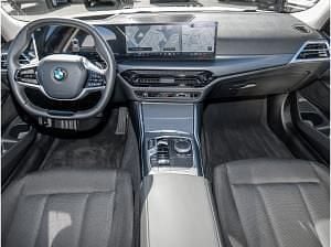 Gebraucht BMW 320 184 PS (135 kW) 2025 Weiß (alpinweiss iii) Kombi