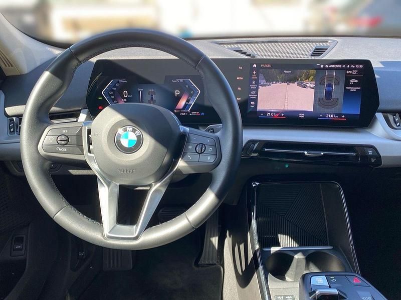 Second-hand BMW X1 Shadowline 163 CP (119 kW) 2023 Negru SUV