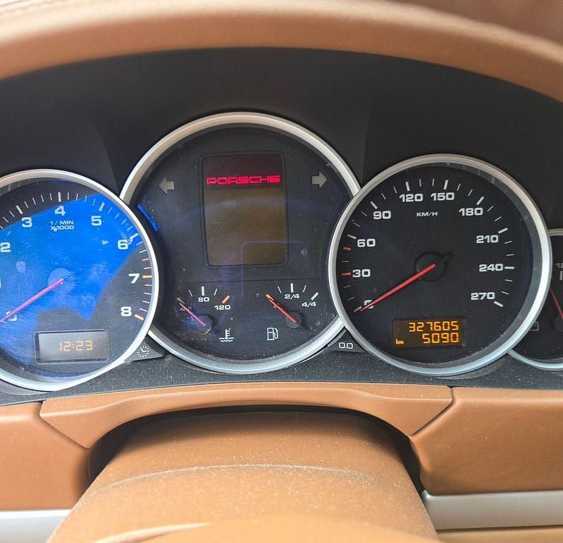 Gebraucht Porsche Cayenne GTS Edition 405 PS (297 kW) 2010 Schwarz SUV