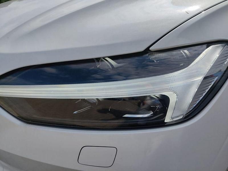 Gebraucht Volvo XC60 Plus 349 PS (256 kW) 2024 Weiß SUV