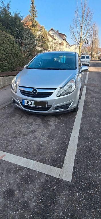 Silber Gebraucht 2010 Opel Corsa Edition Limousine | 2.250 € (Guter Preis) - Bild 1/4