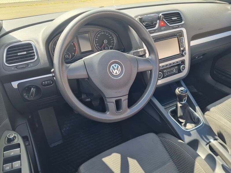 Gebraucht VW Eos 122 PS (89 kW) 2012 Blau Cabrio