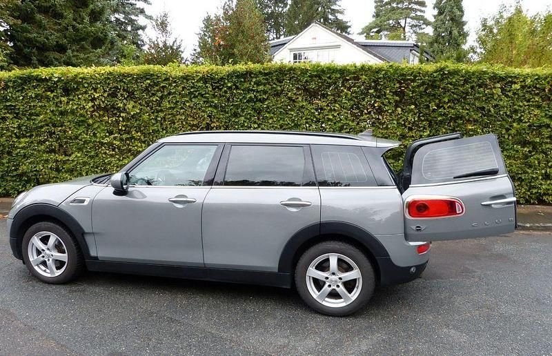 Grau Gebraucht 2016 Mini One Clubman Kombi | 10.250 € (Fairer Preis) - Bild 1/4