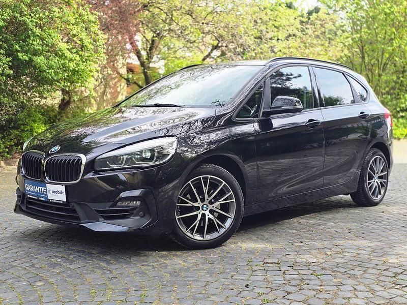 Second-hand BMW 218 140 CP (102 kW) 2018 Negru Break