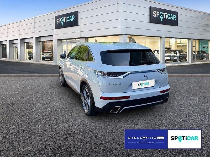 Gebraucht DS Automobiles DS7 Crossback Be Chic 300 PS (220 kW) 2021 Weiß perlmuttweiß SUV