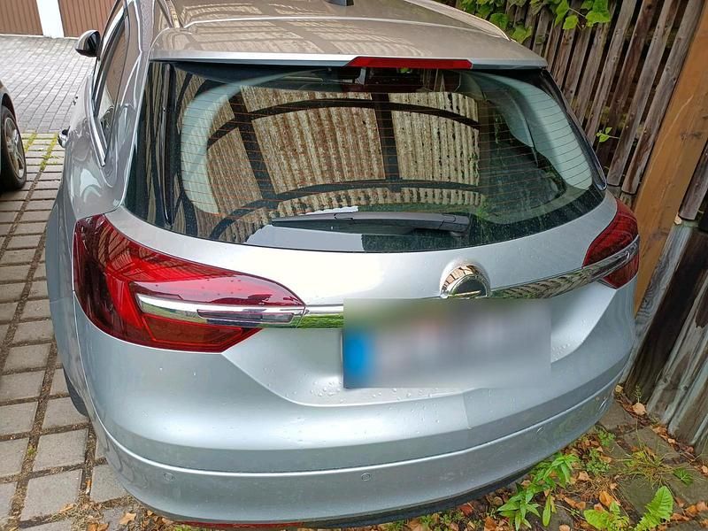 Gebraucht Opel Insignia 136 PS (100 kW) 2016 Grau Kombi