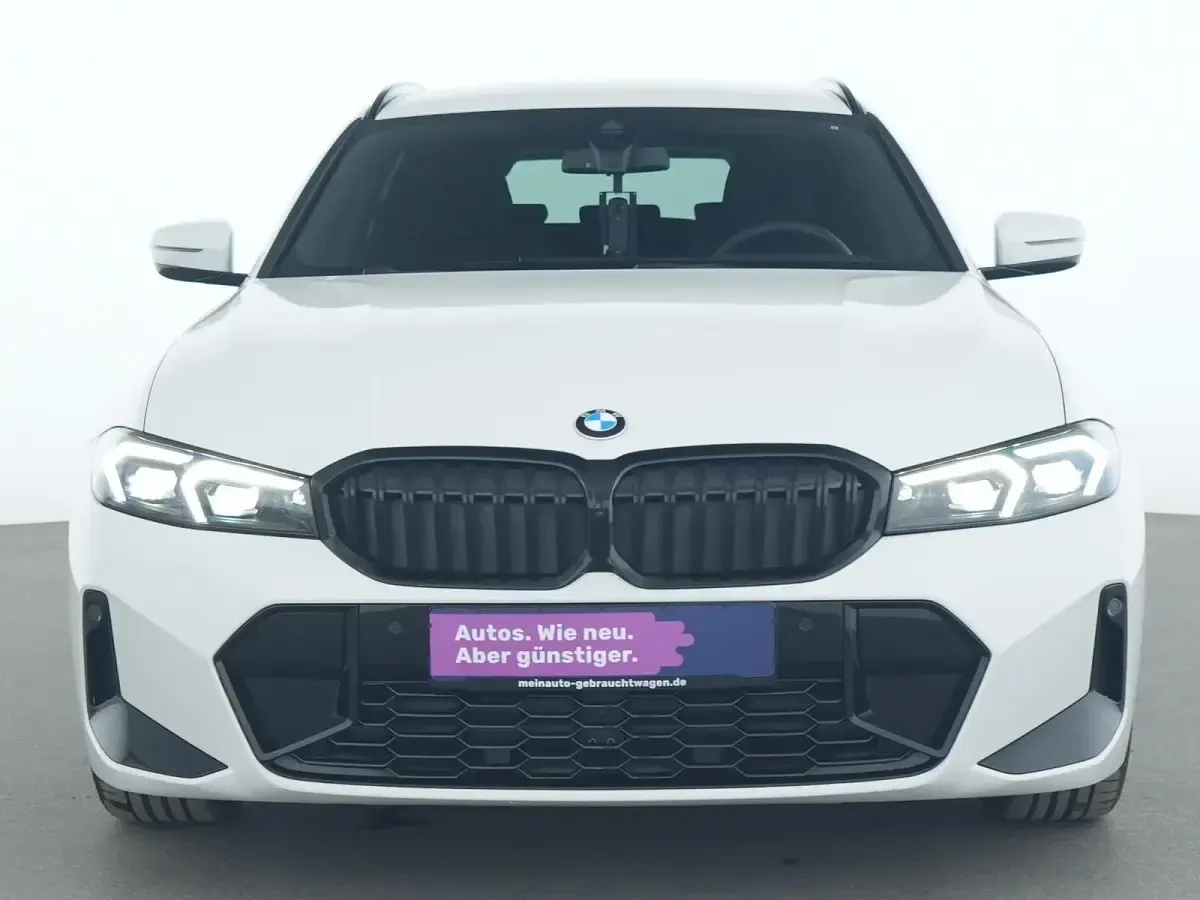 Gebraucht BMW 320 M Sport 184 PS (135 kW) 2025 Alpinweiss Limousine