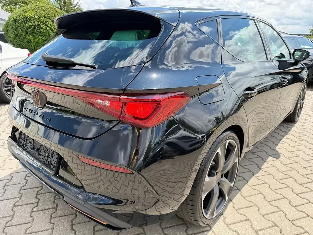 Gebraucht Cupra Leon VZ 245 PS (180 kW) 2022 Schwarz Limousine