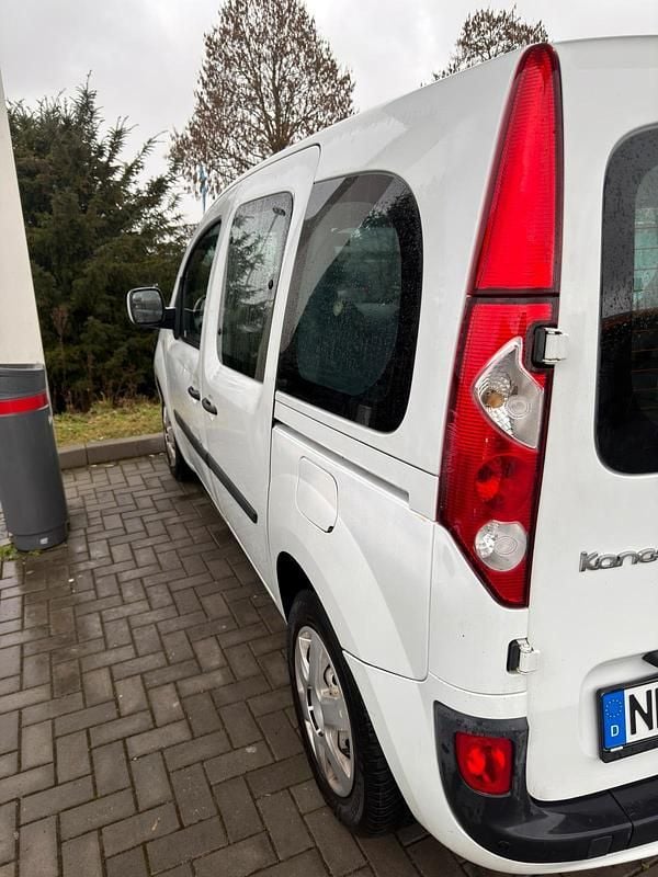 Gebraucht Renault Kangoo 90 PS (66 kW) 2011 Weiß Van / Kleinbus