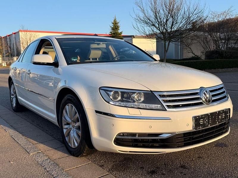Gebraucht VW Phaeton 334 PS (245 kW) 2012 Weiß Limousine