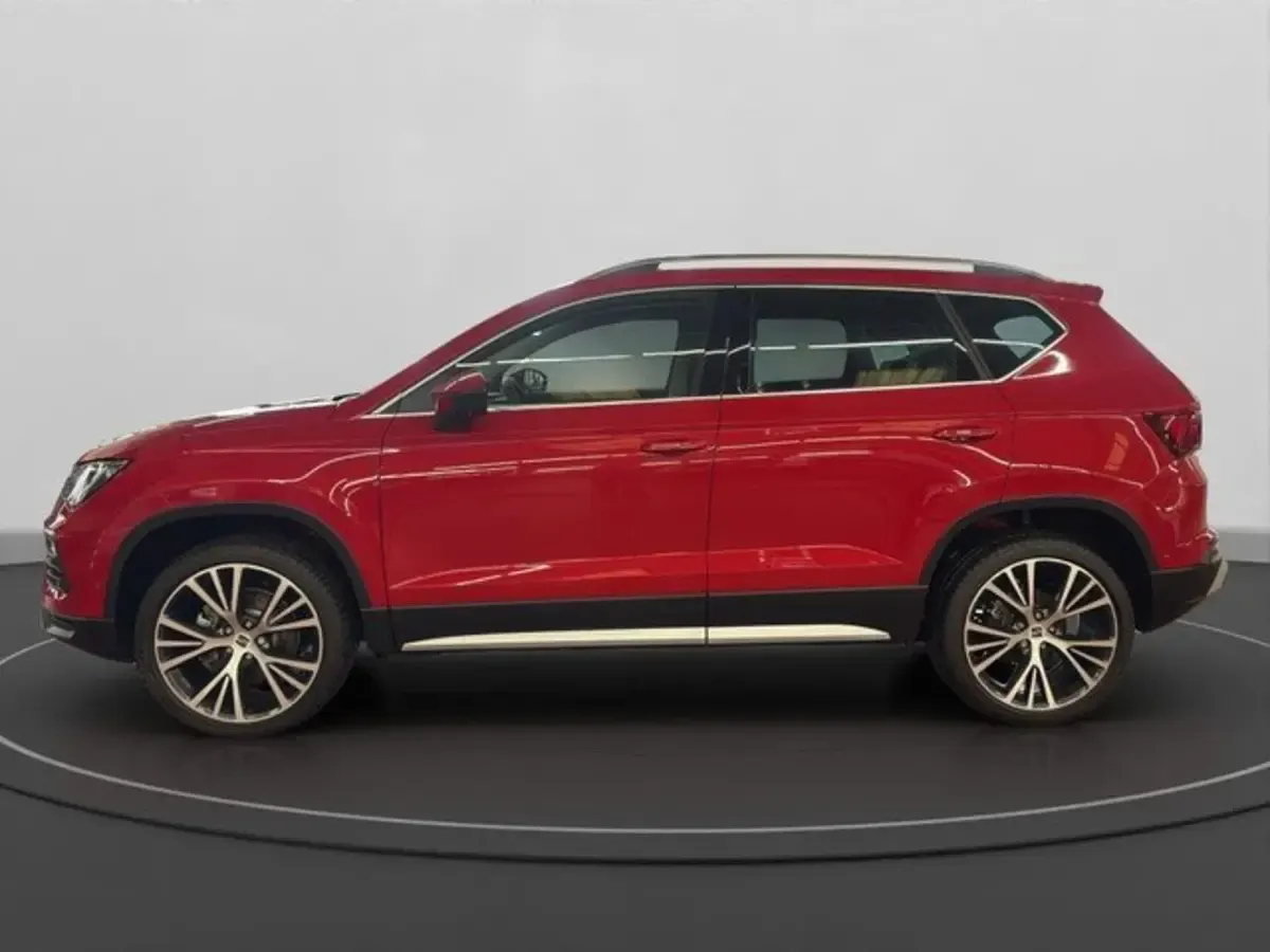 Gebraucht Seat Ateca Xperience 150 PS (110 kW) 2024 Rot SUV