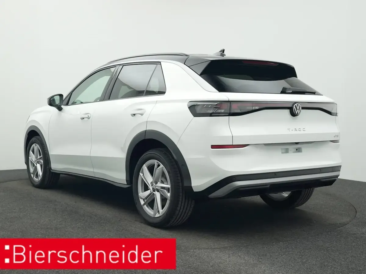 Gebraucht VW T-Roc Life 150 PS (110 kW) 2025 Weiss SUV