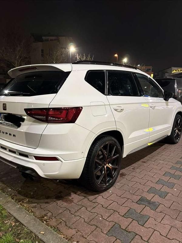 Gebraucht Cupra Ateca Basis 300 PS (220 kW) 2022 Weiß SUV