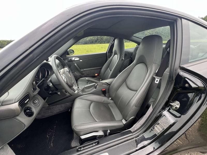 Gebraucht Porsche 911 Carrera 4 325 PS (239 kW) 2006 Schwarz Coupé