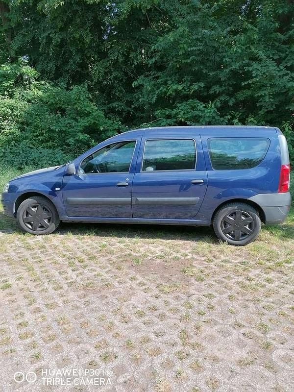 Gebraucht Dacia Logan 68 PS (50 kW) 2008 Blau Kombi