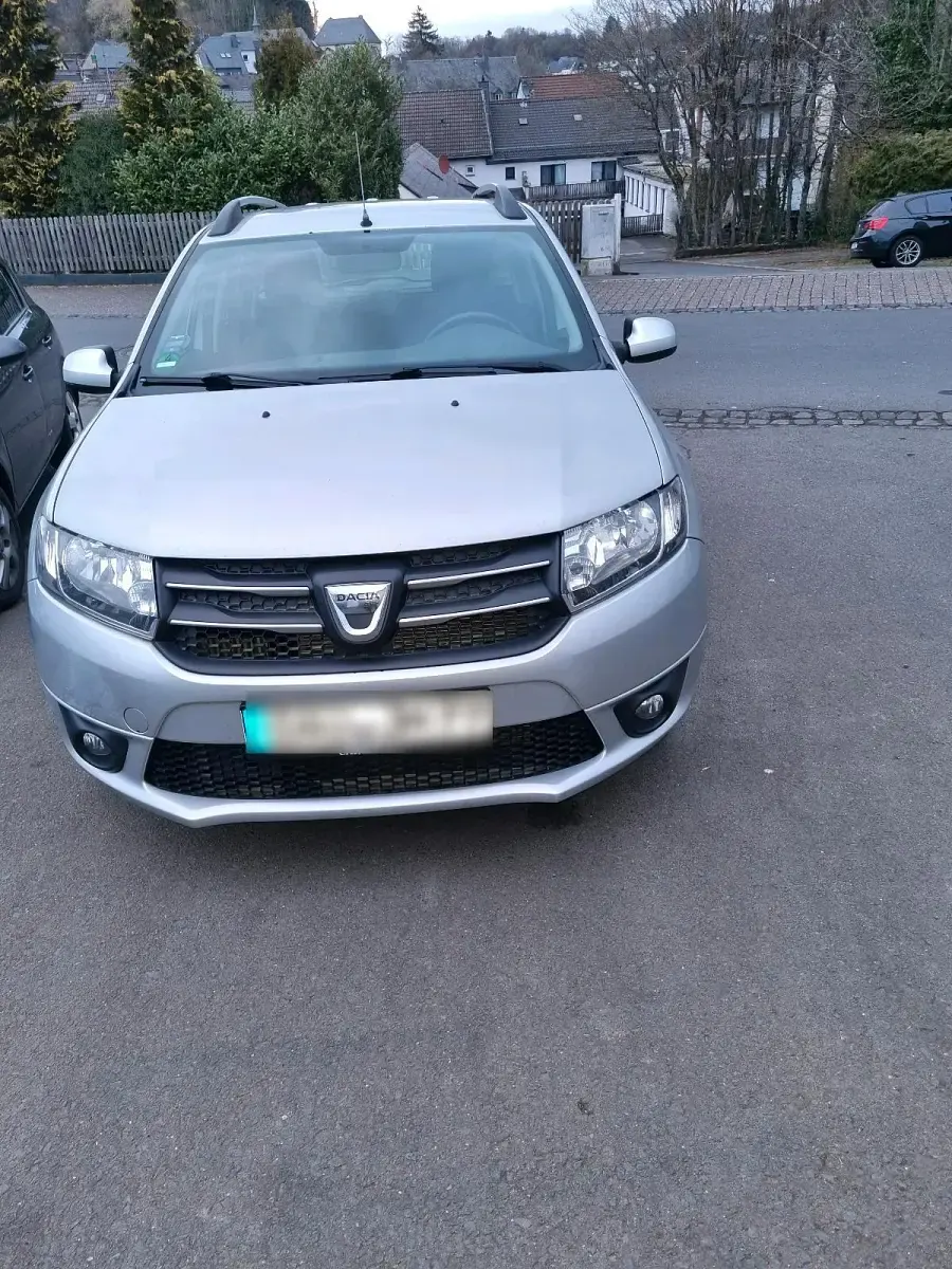 Occasion Dacia Logan 90 ch (66 kW) 2015 Argent Break