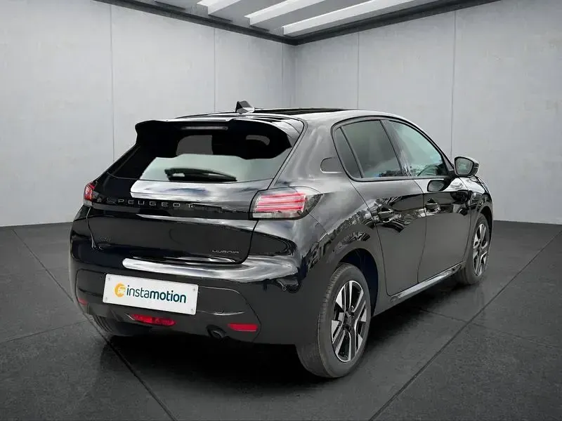 Neu Peugeot 208 110 PS (80 kW) 2025 Schwarz Kleinwagen