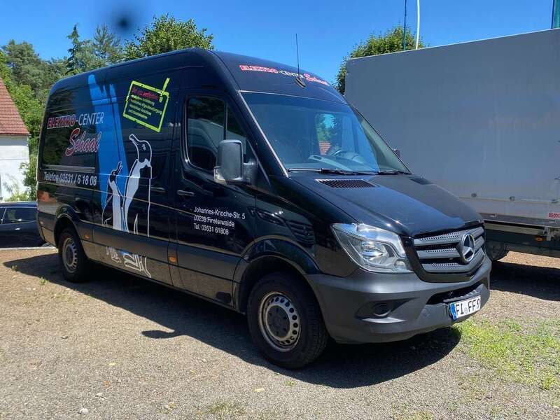Schwarz/baltic black Gebraucht 2018 Mercedes Sprinter Van | 19.980 € (Guter Preis) - Bild 1/4