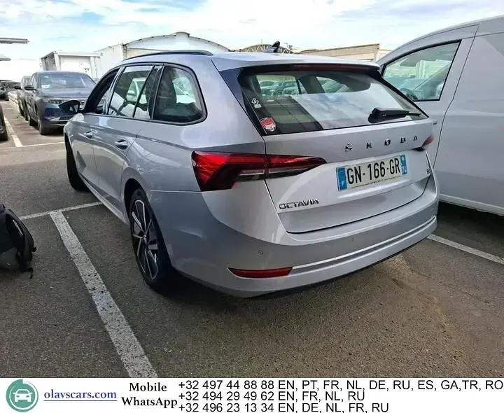 Gebraucht Skoda Octavia Sport 204 PS (150 kW) 2023 Grau Limousine