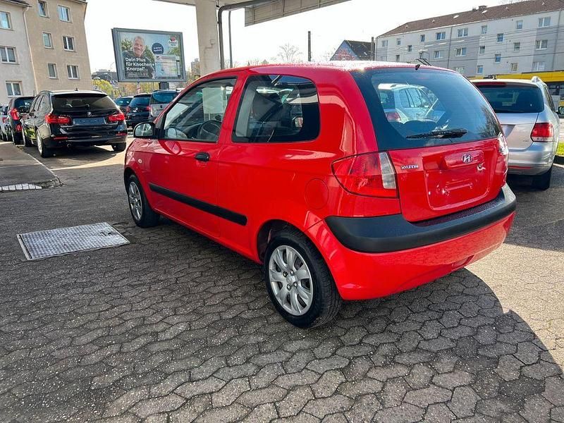 Gebraucht Hyundai Getz Basis 67 PS (49 kW) 2008 Rot Kleinwagen