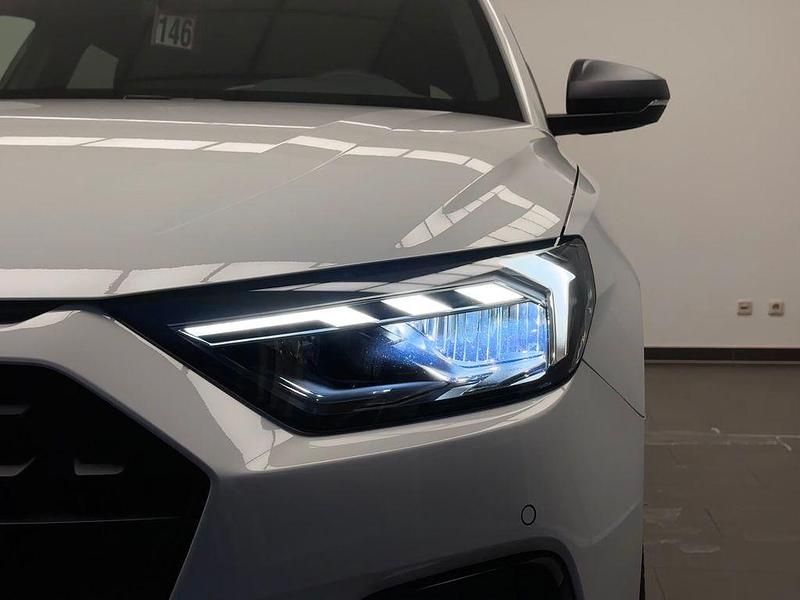 Gebraucht Audi A1 Sportback Sport 95 PS (69 kW) 2024 Weiß Kleinwagen