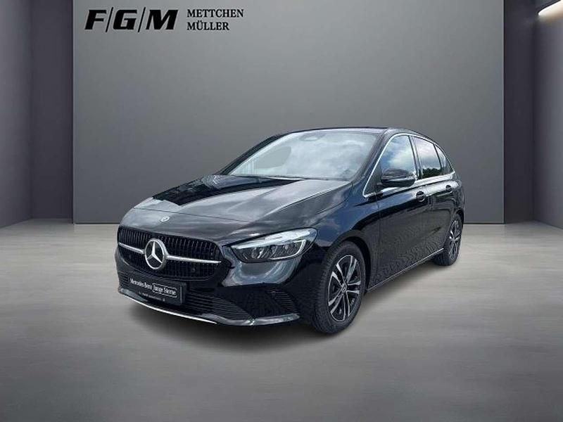 Unilack nachtschwarz Gebraucht 2024 Mercedes B200 Progressive Van / Kleinbus | 30.970 € (Fairer Preis) - Bild 1/4
